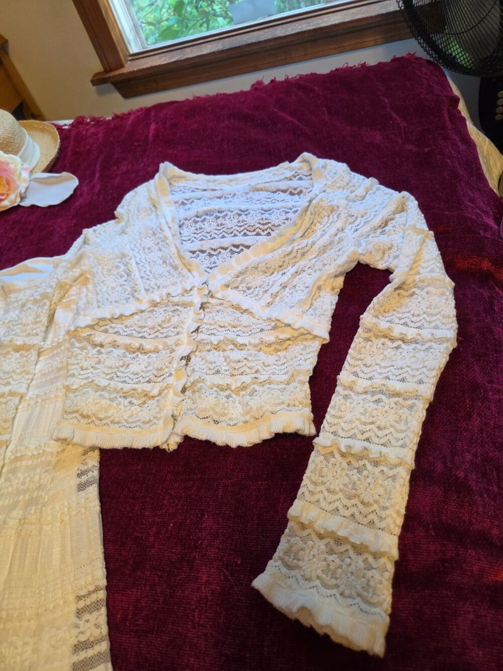 STUNNING CREAM LACE STRETCHY MAXI WITH MATCHING LACE CARDIGAN SMALL - Picture 6 of 14